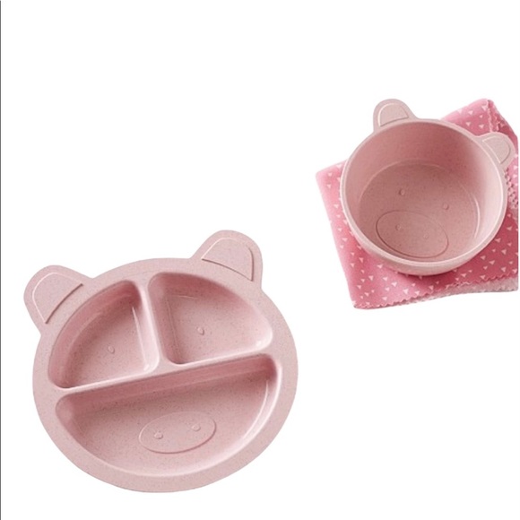 Pottery Barn Baby Other - Pottery Barn Baby Piglet Shaped Astrik Feeding Set (G375/G472)